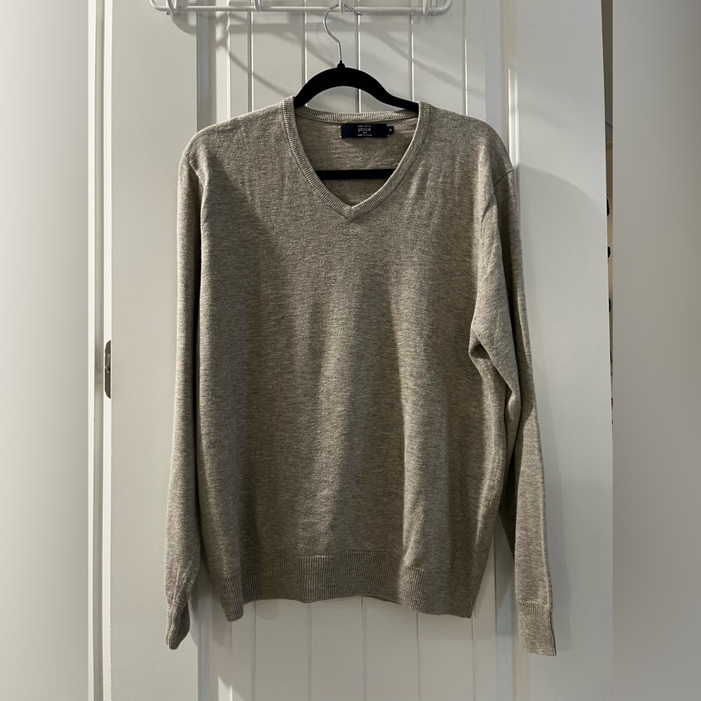 J Crew Men’s V Neck Sweater Beige Med